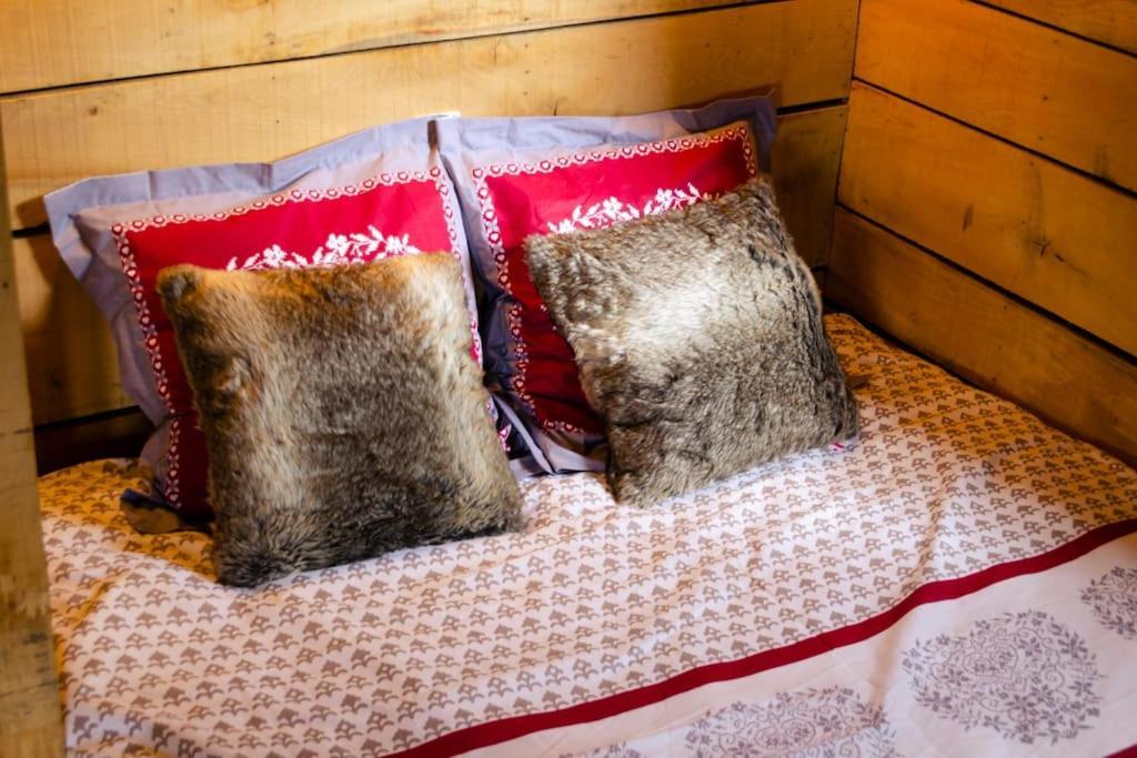 La Cabane Du Cerf Et Son Sauna Attre Ngoại thất bức ảnh